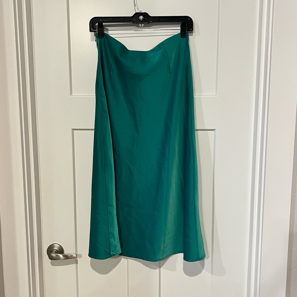Praiseworthy Perspective Green Satin Midi Skirt from Lulus - worn only once - Picture 5 of 6